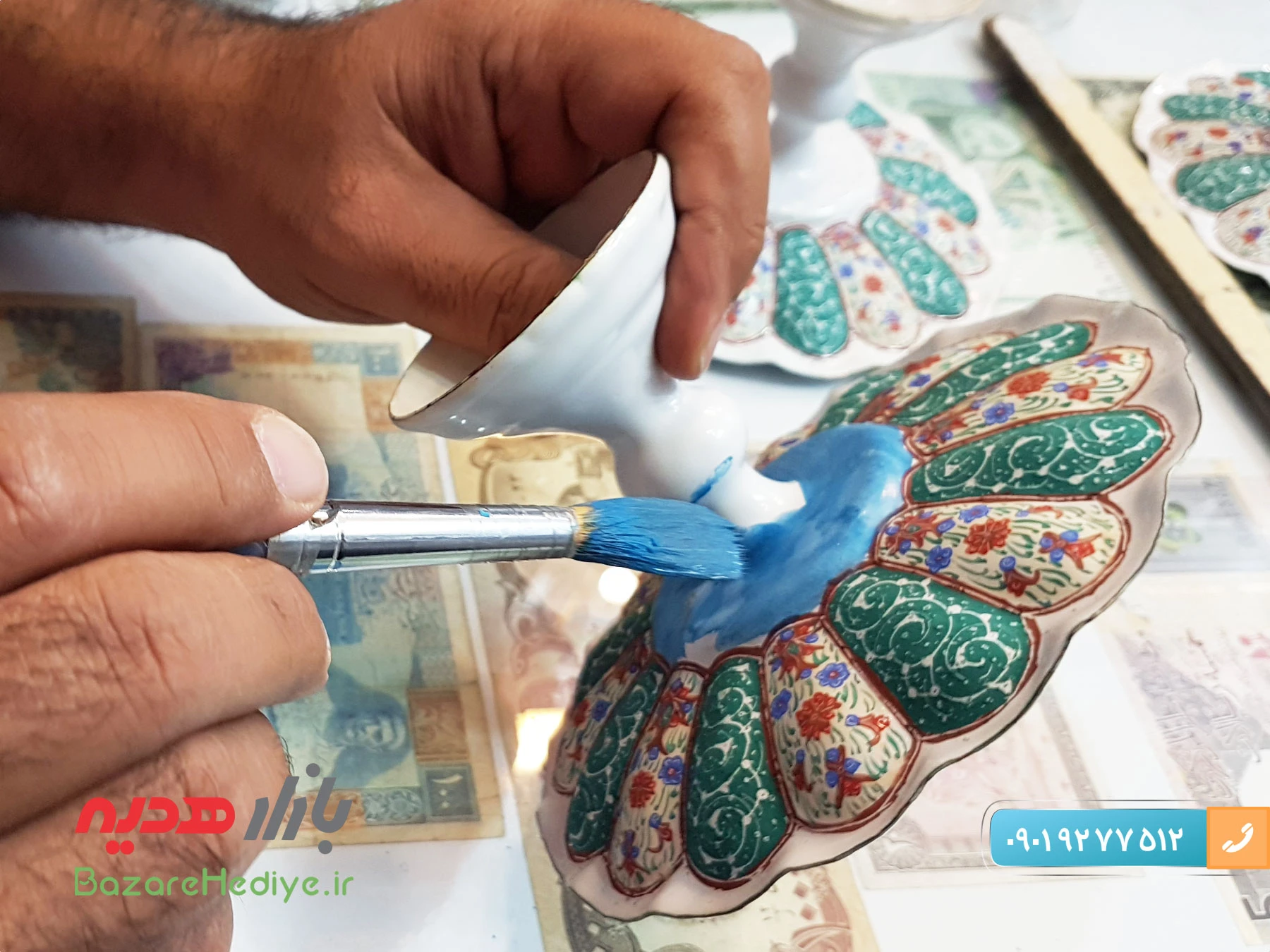 میناکاری اصفهان جلوه زیبایی هنر ایرانی و سوغاتی نفیس