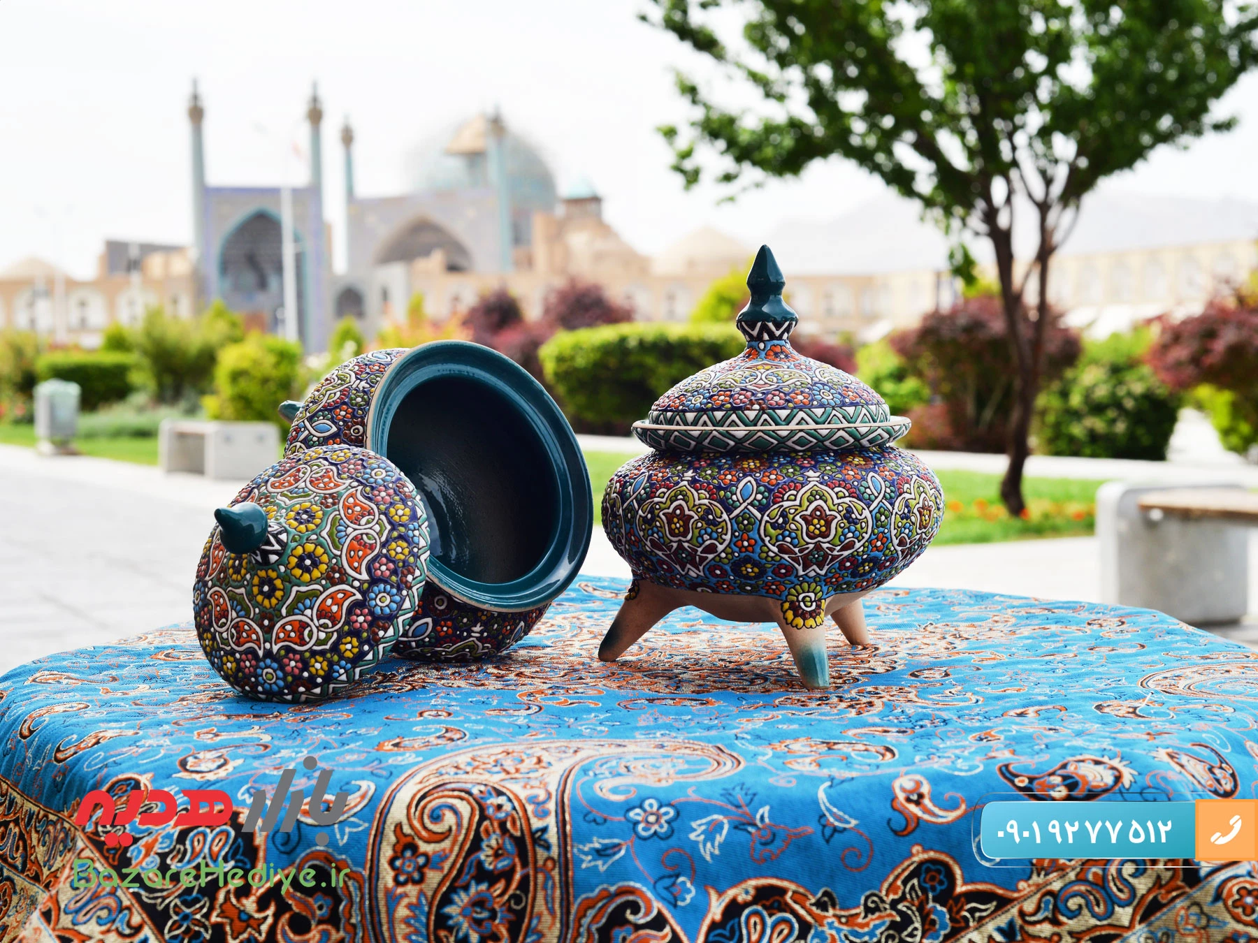 میناکاری روی سفال در اصفهان