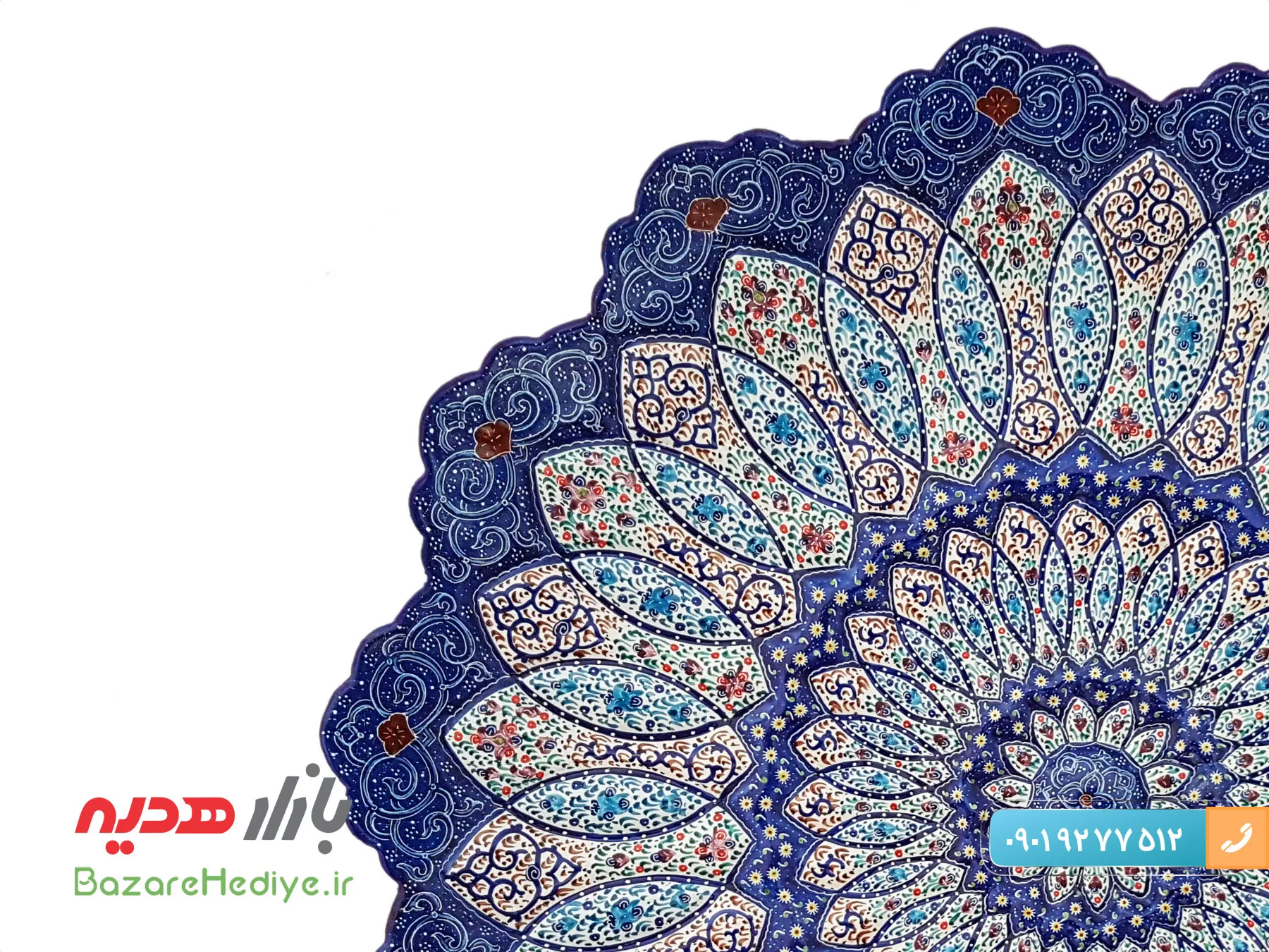 بشقاب 30 سانتی برجسته ميناکاری شده اثر استاد مرتضی اسماعيلی
