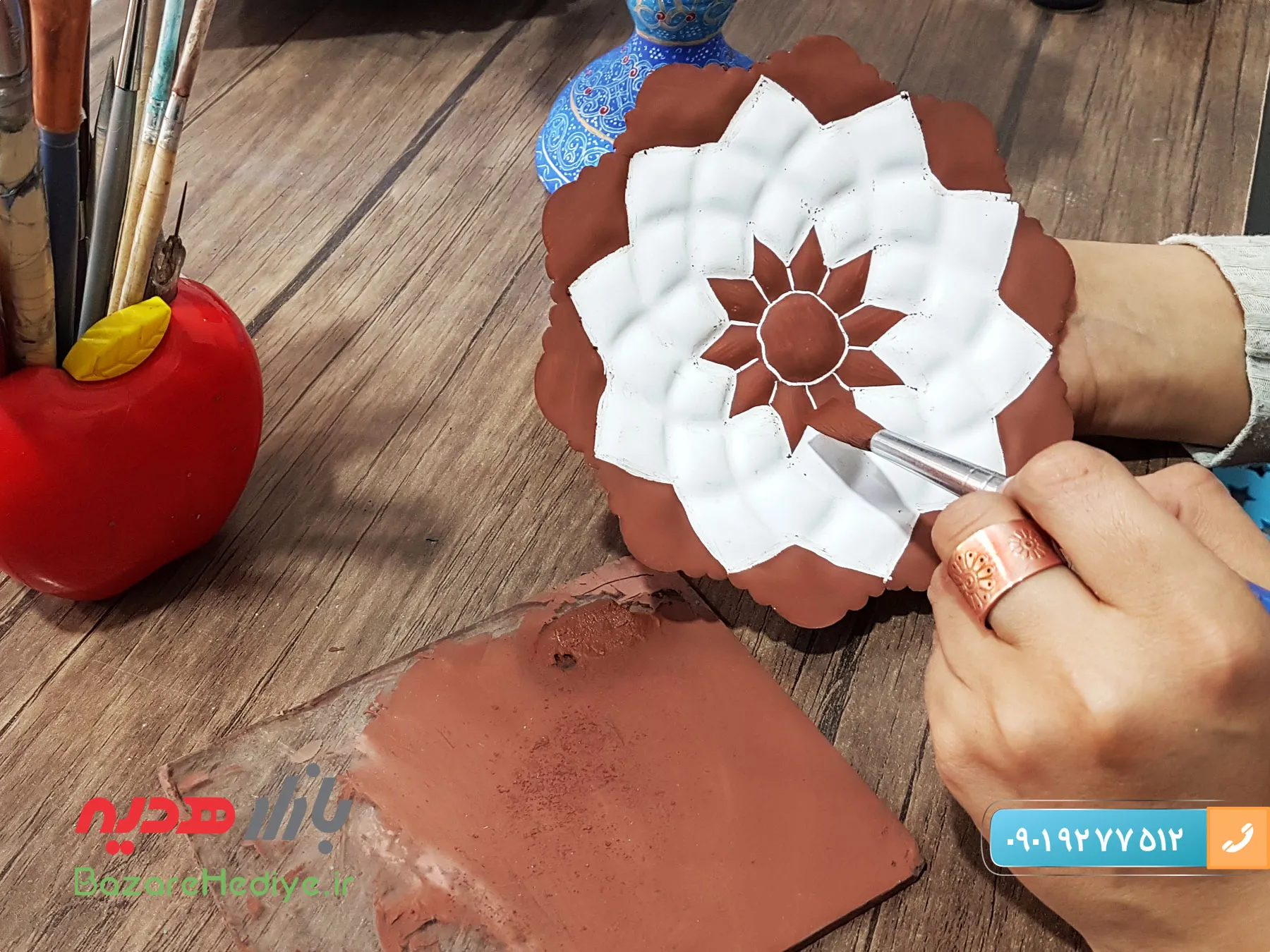 رنگ قهوه ای مخصوص میناکاری روی مس